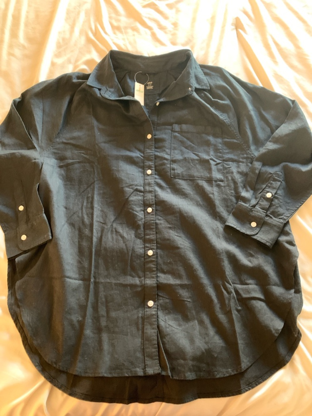 aerie Black Women’s Casual Button-Down Shirt
